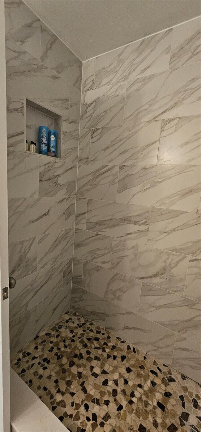 Building Photo - 1881 NW 96th Terrace