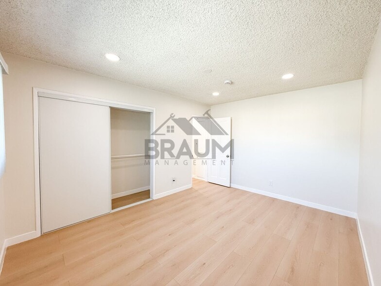 Building Photo - 18350 Napa St