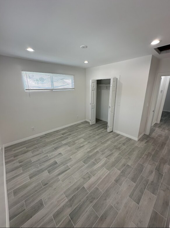 Building Photo - 4064 E 60th St