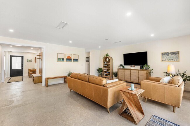 Building Photo - 1070 Marble Way