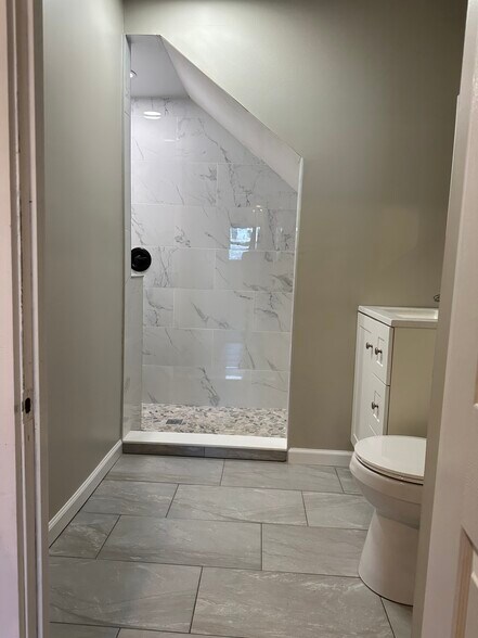 Building Photo - 15 Summer St