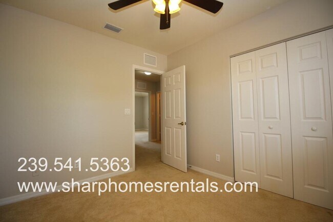Building Photo - 2404 Laurentina Ln