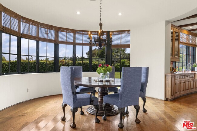 Building Photo - 361 Fordyce Rd