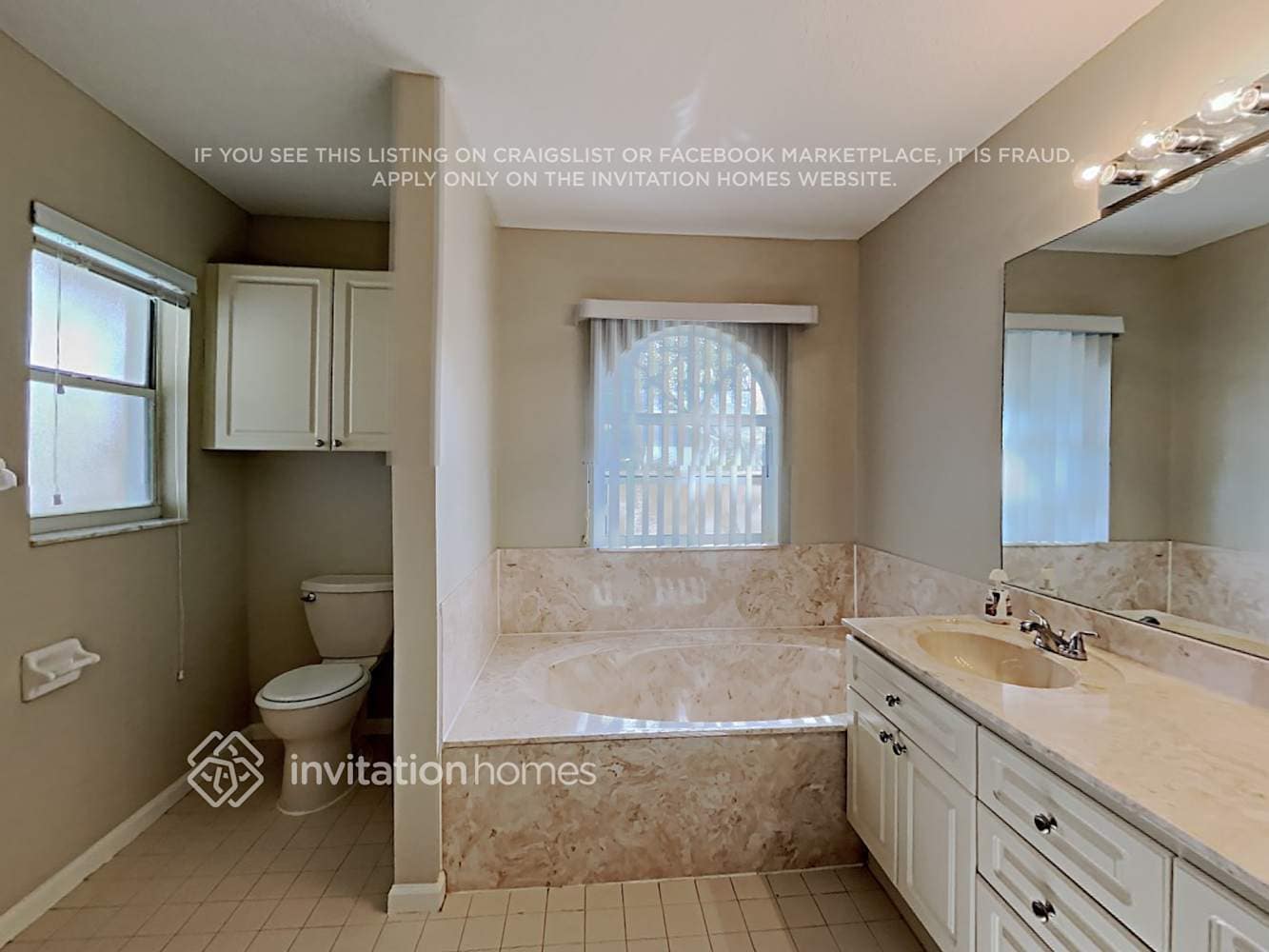 Building Photo - 649 Blueberry Dr