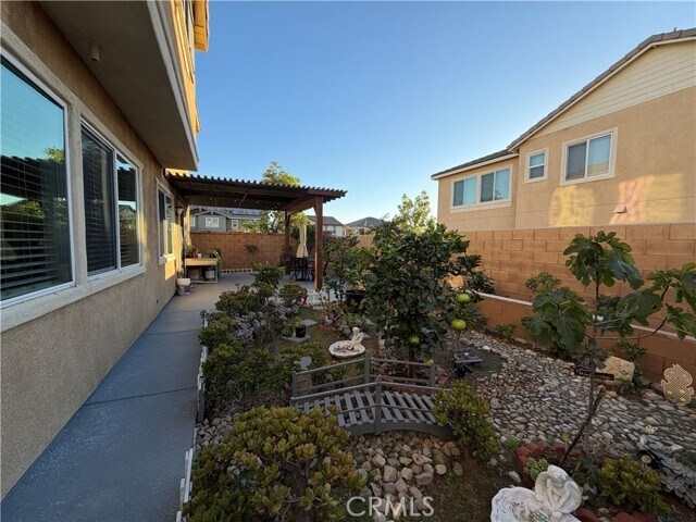 Building Photo - 6372 Keystone Way