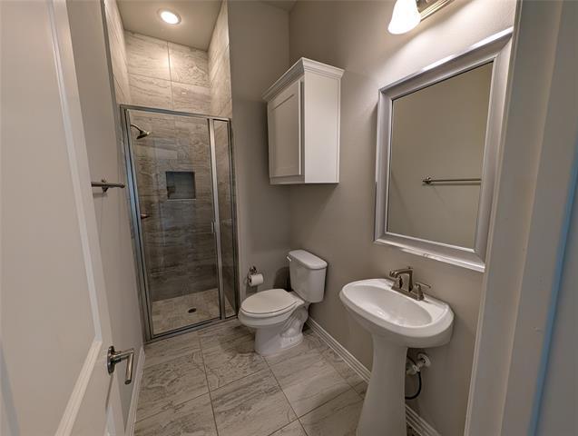 Building Photo - 2809 River Bend Pl