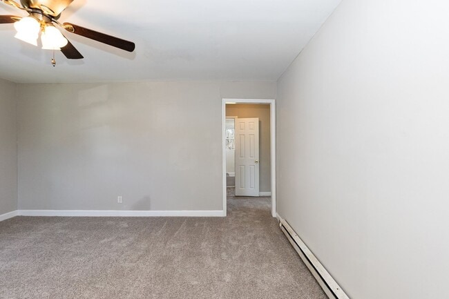 Building Photo - Corner Lot Two Bedroom Home