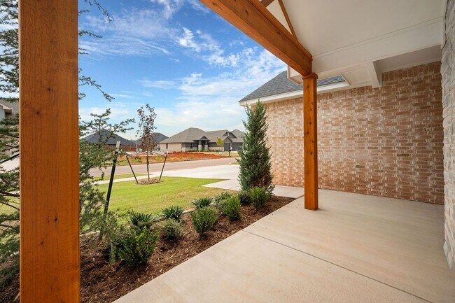 Building Photo - 4909 Misty Wood Ln