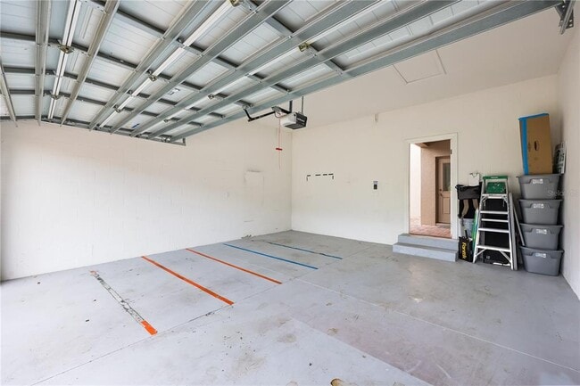 Building Photo - 7668 Fairgrove Ave