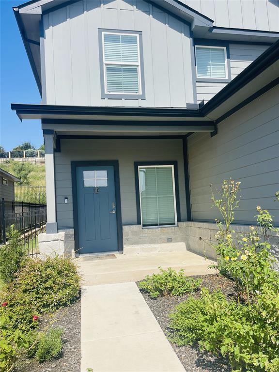 Primary Photo - 121 Merrick Rd