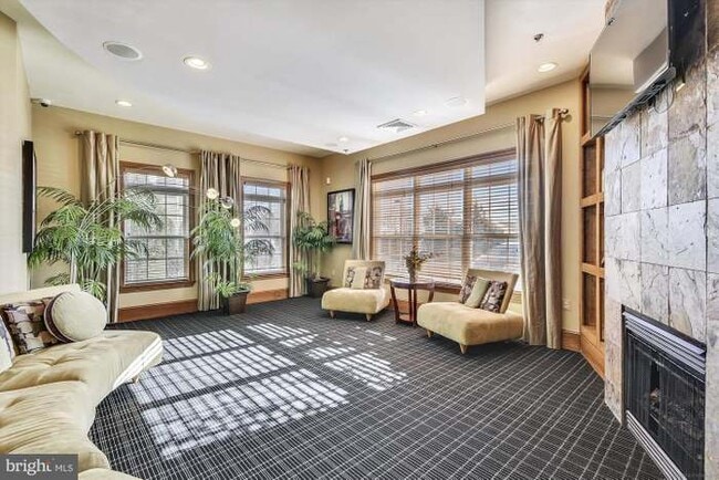 Building Photo - 512 Sunset View Ter SE