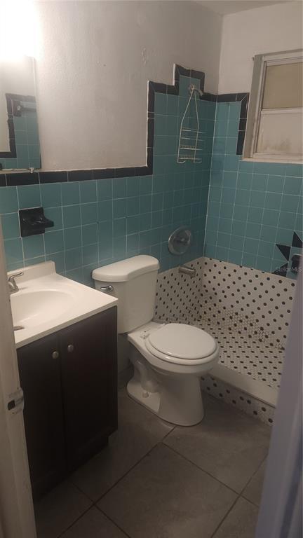 Building Photo - 8416 Liman Dr