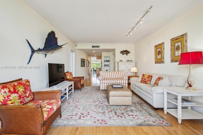 Building Photo - 701 Crandon Blvd