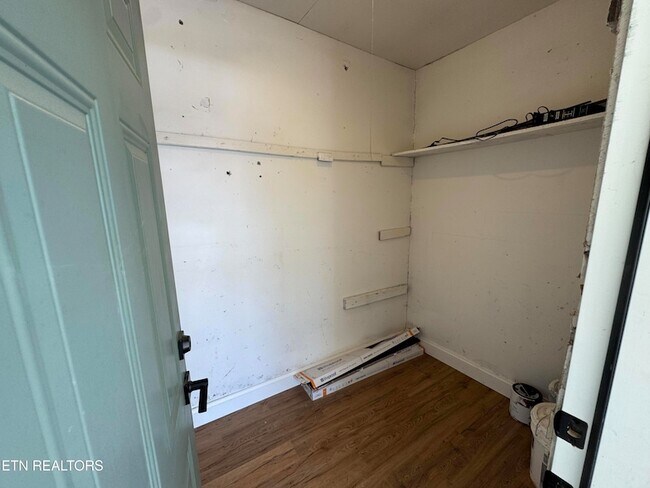 Building Photo - 1712 Vada Cir