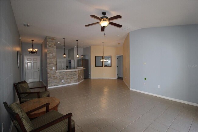 Building Photo - 30754 Midtown Ct