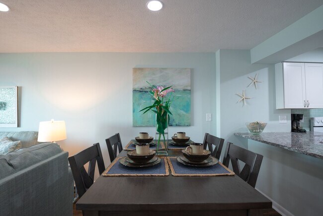 Building Photo - OCEANFRONT GETAWAY OFF-SEASON MONTHLY RENTAL