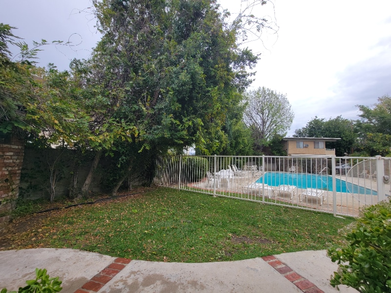 Building Photo - 13533 Leadwell St