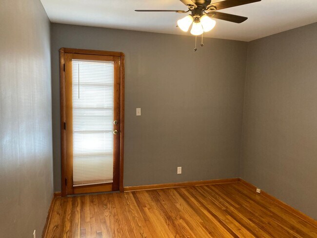 Building Photo - 6099 Ridge Rd