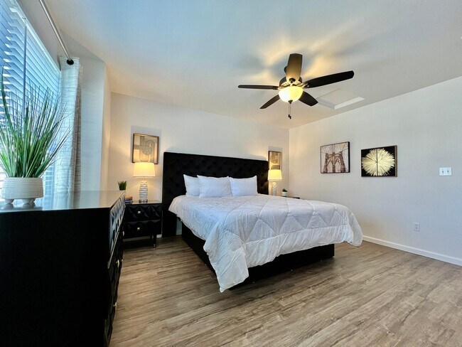 Building Photo - Pearl of a new construction home Batesville, IN