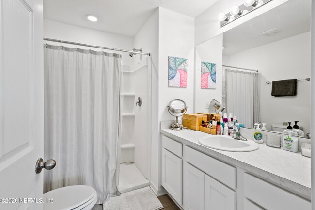 Building Photo - 8415 Zenith Cir