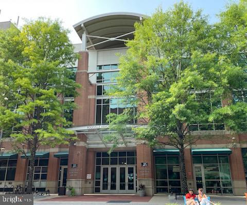 Building Photo - 1015 Veirs Mill Rd