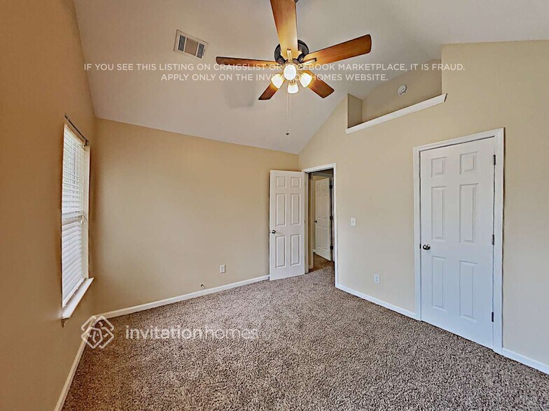 Building Photo - 345 Hidden Creek Ln
