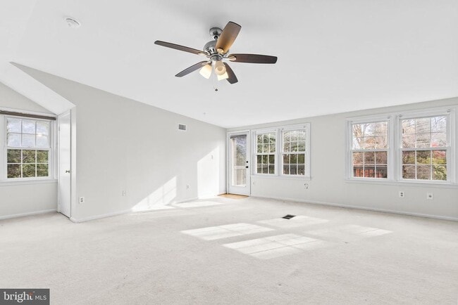 Building Photo - 4 Franklin Ave