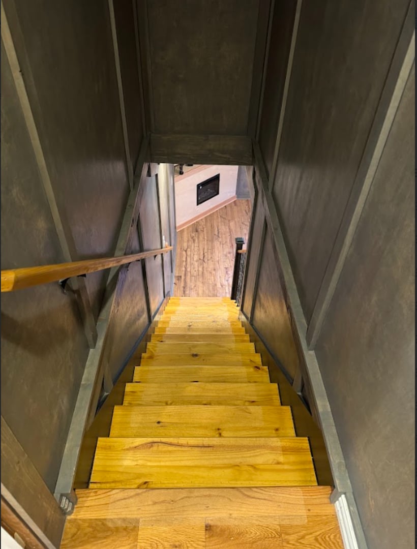 Building Photo - 23 N Howard Pl