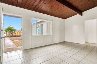 Building Photo - Clairemont Mesa Blvd 4414-4416 Duplex