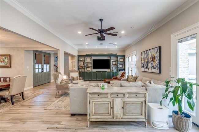 Building Photo - 14132 Bluebird Ln