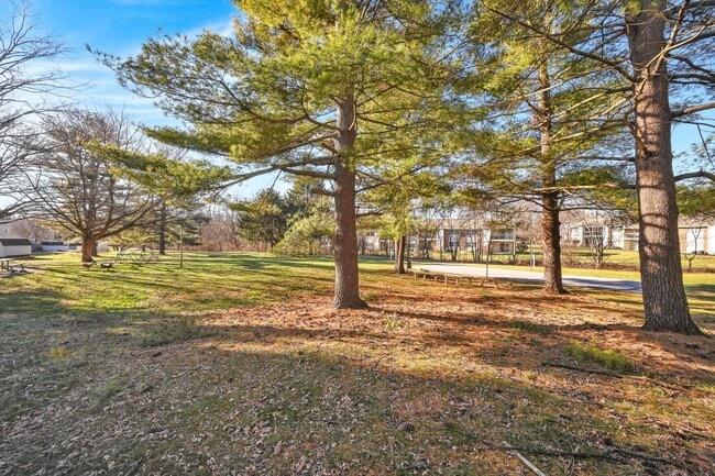 Building Photo - Well Maintained 3 Bedroom Townhome in East Lampeter Township