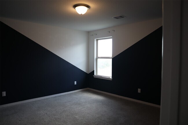 Building Photo - 5806 Aurora Grns Ln