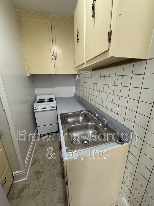 Building Photo - 119 Woodmont Blvd