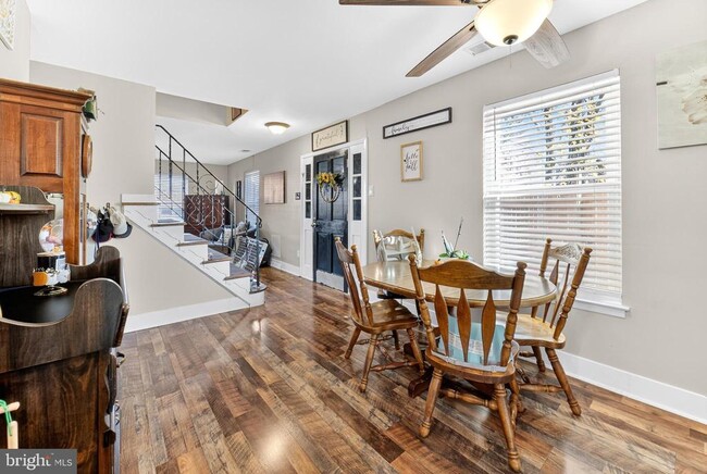 Building Photo - 19 Congress Ct