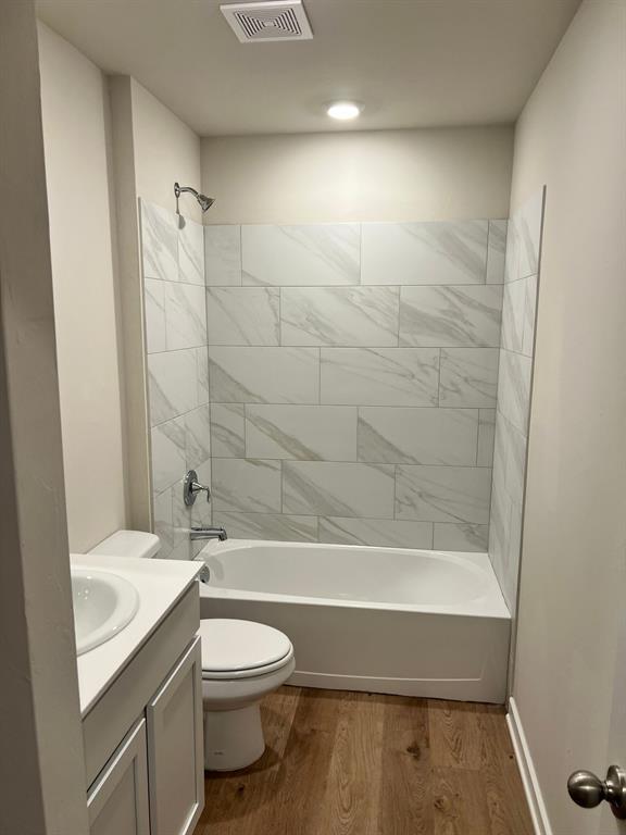 Building Photo - 2921 Firefly Dr