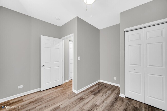 Building Photo - 1522 Fischrupp Ave