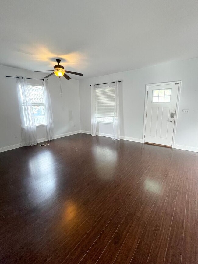 Building Photo - 2786 Post St