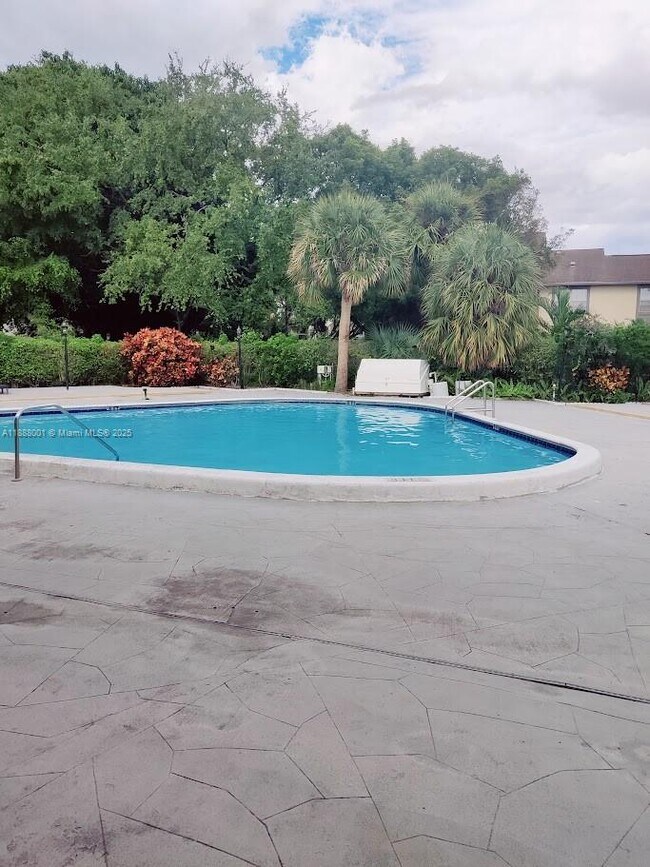 Building Photo - 4384 NW 9th Ave