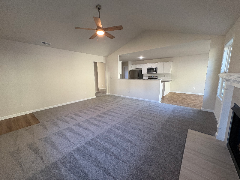 Building Photo - 32 Oakfield Trce Dr