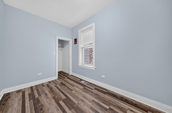Building Photo - 1234 S 49th Ave