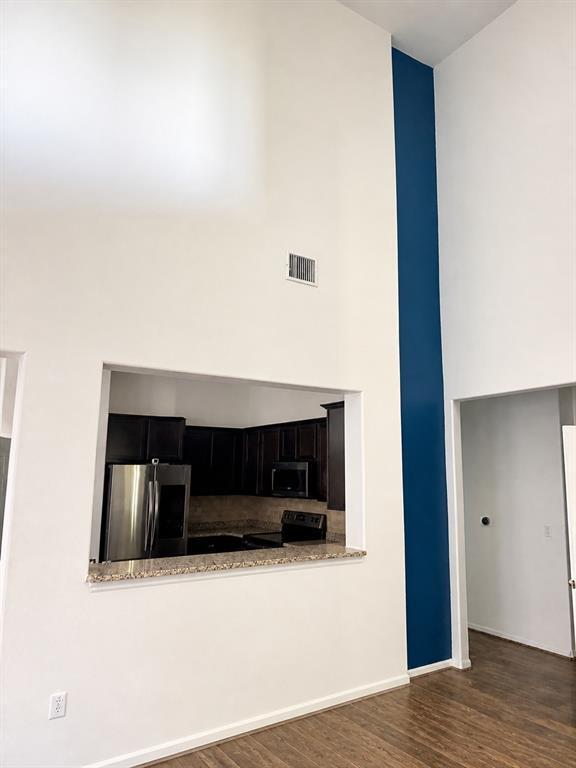 Building Photo - 617 Cortona Ln