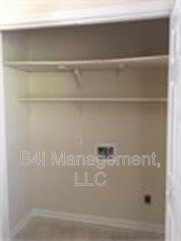 Building Photo - 1340 Armistead Cir