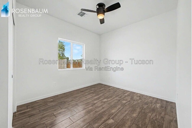 Building Photo - 2956 N Richey Blvd
