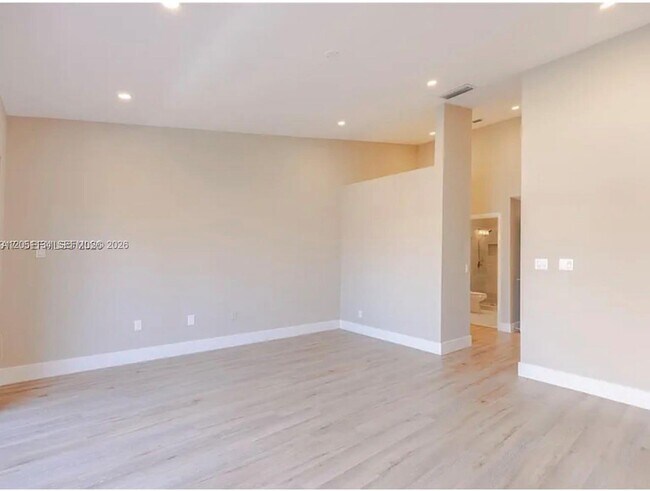Building Photo - 3525 Magellan Cir