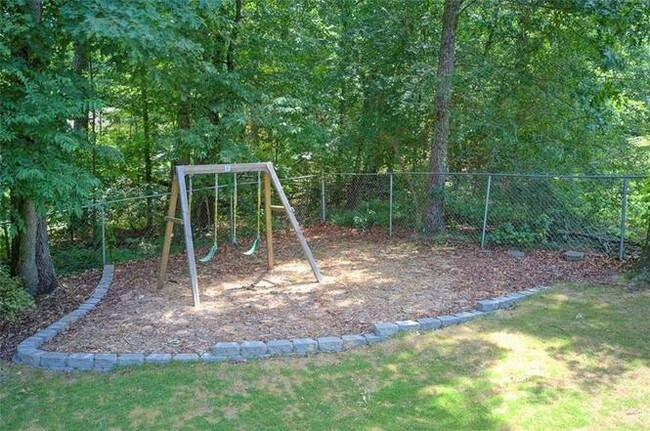 Building Photo - 1210 Rocky Rd