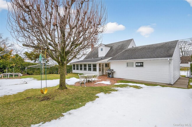 Building Photo - 112 Wentworth Ave