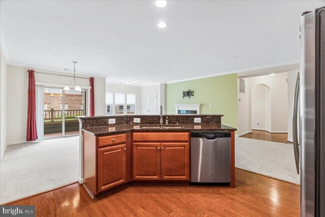 Building Photo - 6511 Walcott Ln