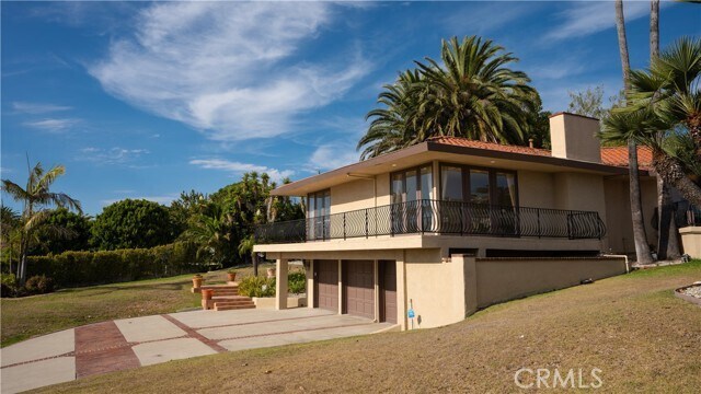 Building Photo - 984 La Cresta Pl