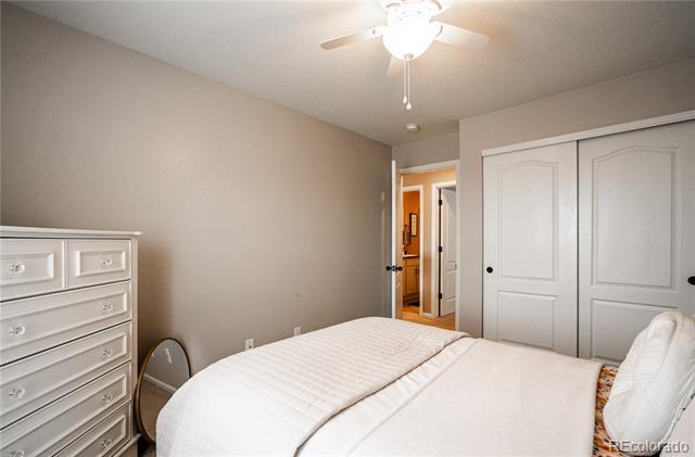 Building Photo - 7333 Blue Water Dr