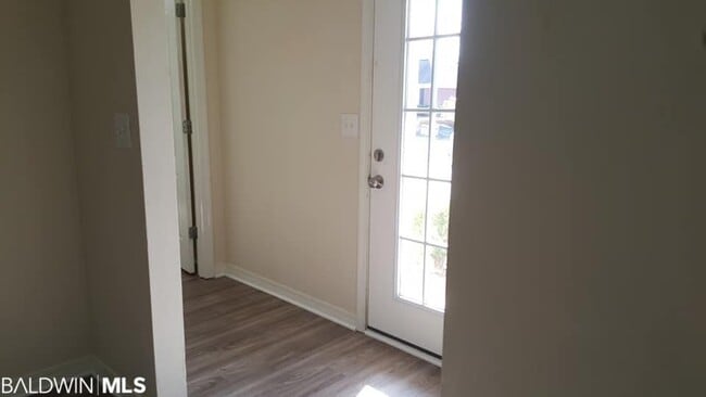 Building Photo - 1470 Majesty Loop